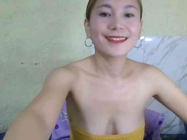 Stephanie215 webcam