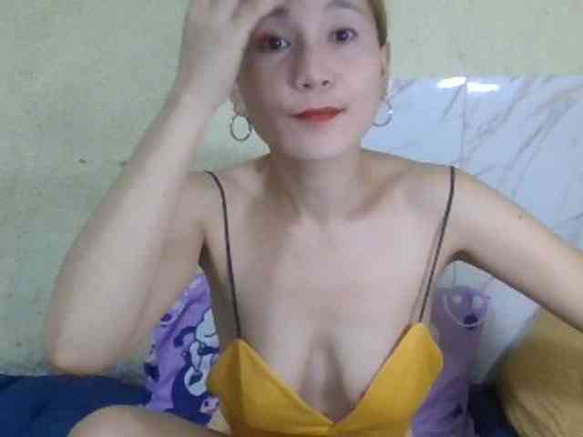 Stephanie215 webcam