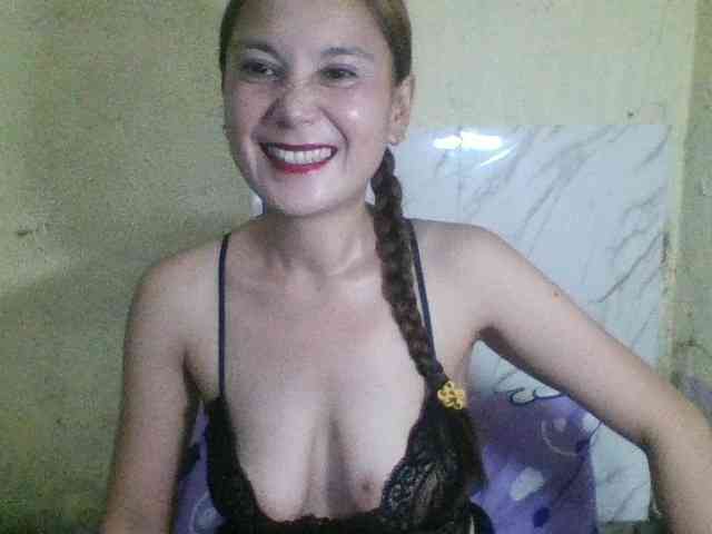 Stephanie215 webcam