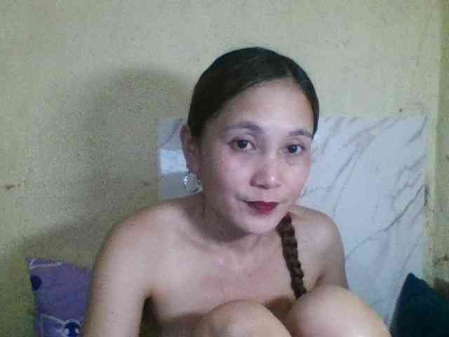 Stephanie215