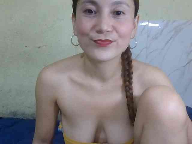 Stephanie215 webcam