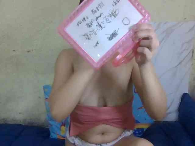 Stephanie215 webcam