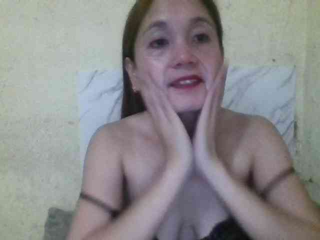 Stephanie215