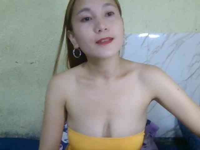 Stephanie215 webcam