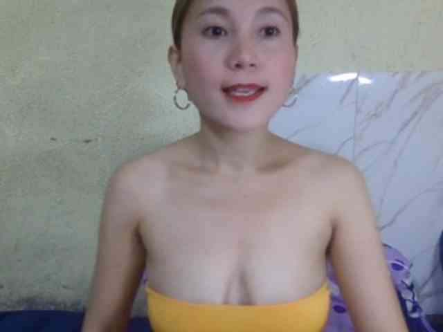 Stephanie215 webcam