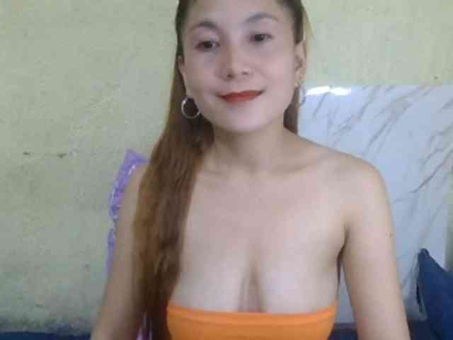 Stephanie215
