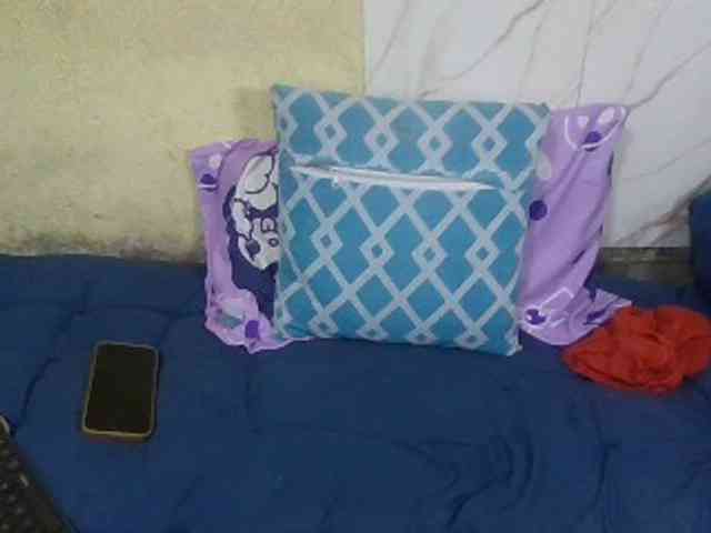Stephanie215 webcam