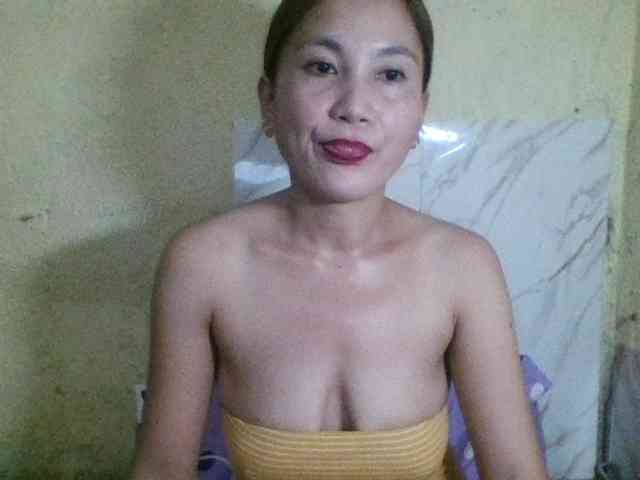 Stephanie215 webcam