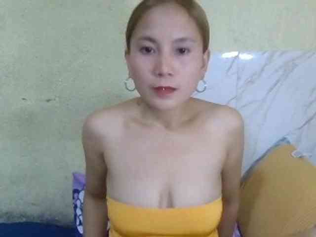 Stephanie215 webcam