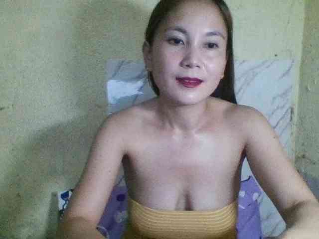 Stephanie215 webcam