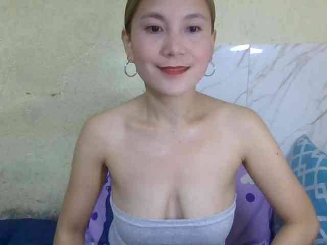 Stephanie215 webcam