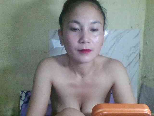 Stephanie215 webcam
