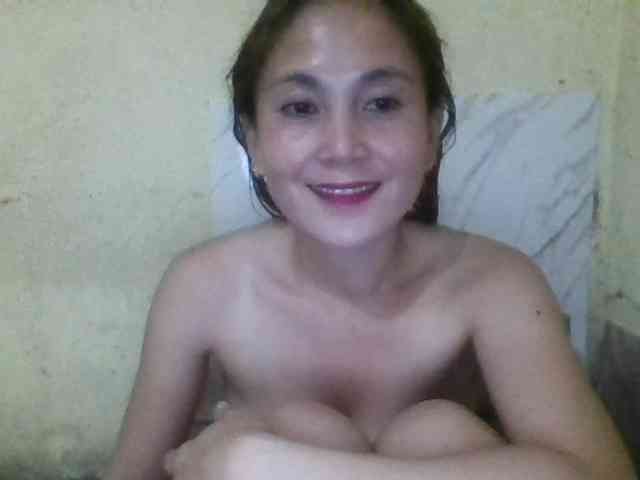 Stephanie215
