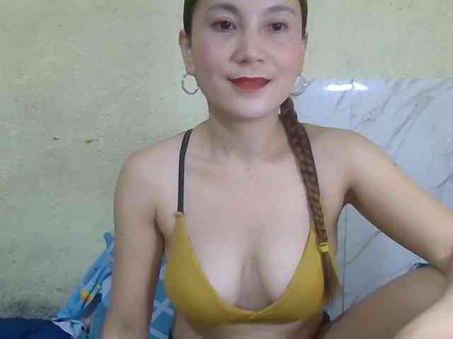 Stephanie215 webcam