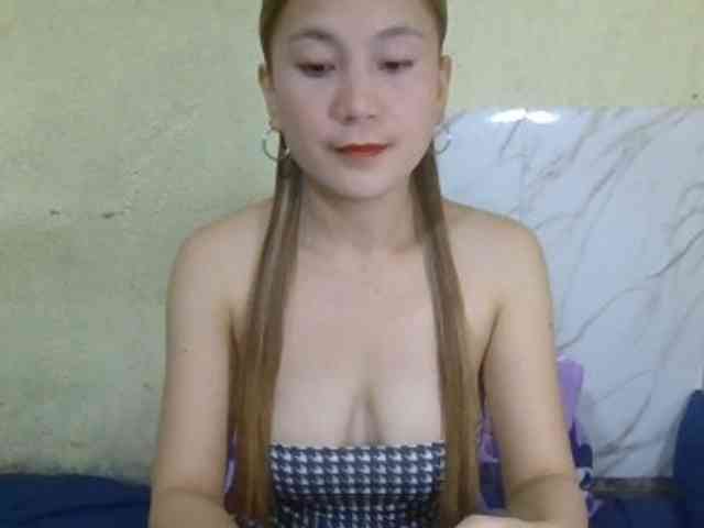 Stephanie215