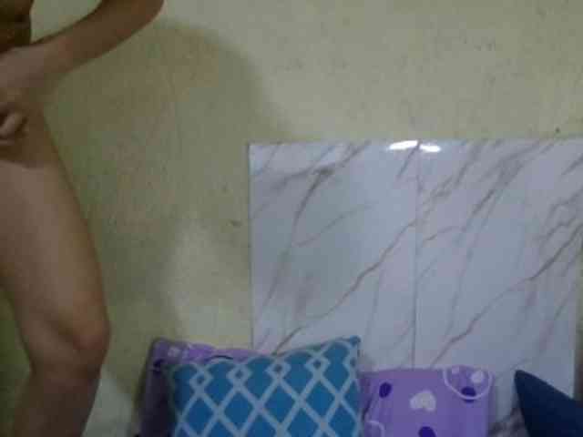 Stephanie215 webcam