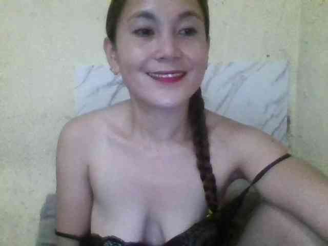 Stephanie215