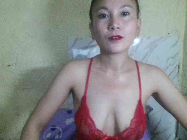 Stephanie215 webcam
