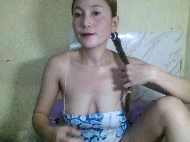 Stephanie215