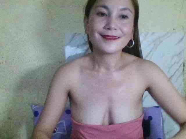 Stephanie215