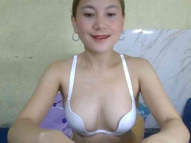 Stephanie215 webcam