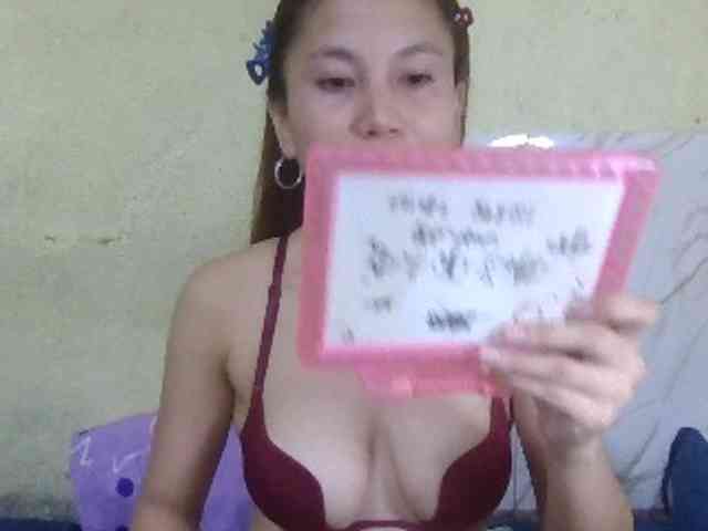 Stephanie215