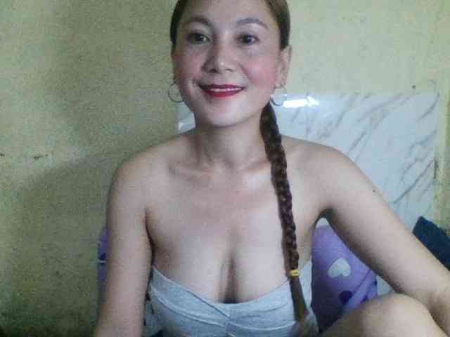 Stephanie215 webcam