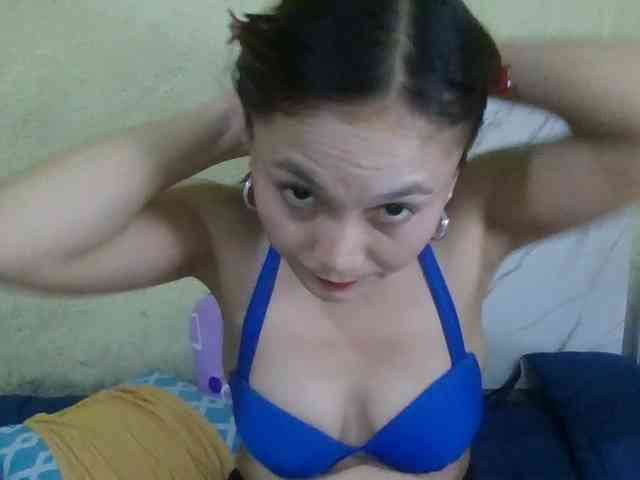 Stephanie215 webcam