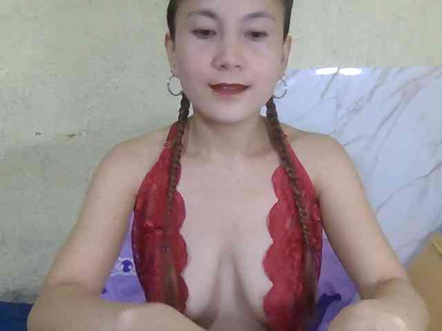 Stephanie215 webcam