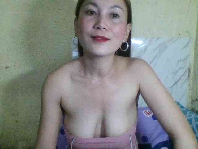 Stephanie215 webcam