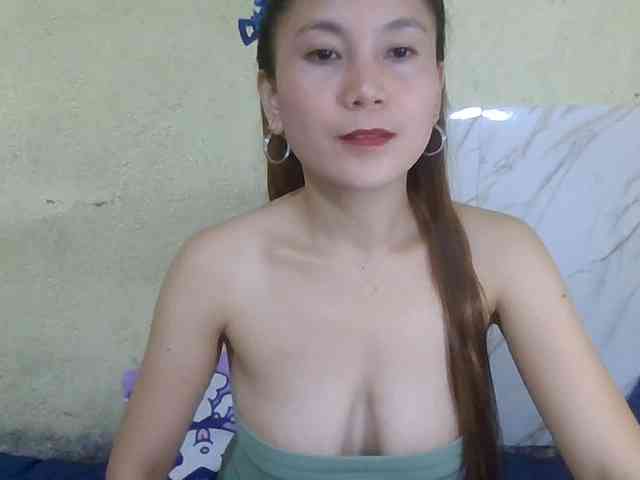 Stephanie215