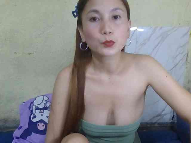 Stephanie215 webcam