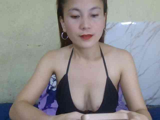 Stephanie215 webcam