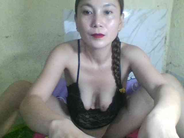 Stephanie215 webcam