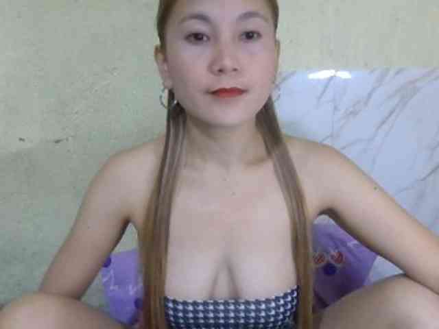 Stephanie215