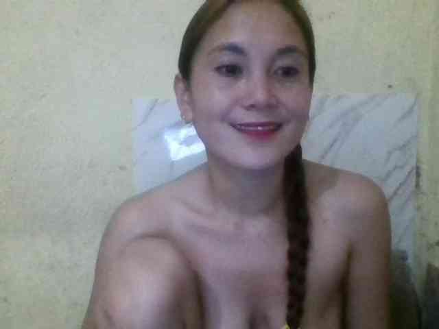 Stephanie215