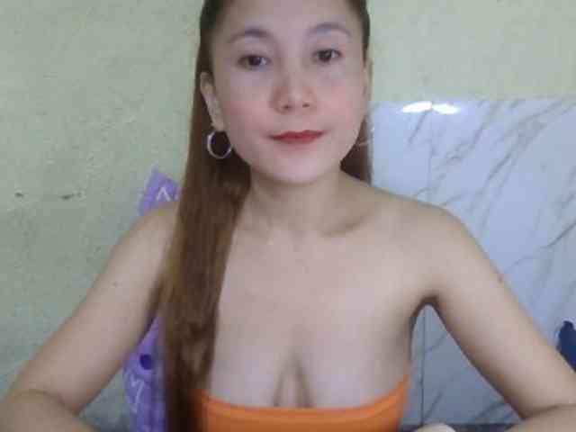 Stephanie215