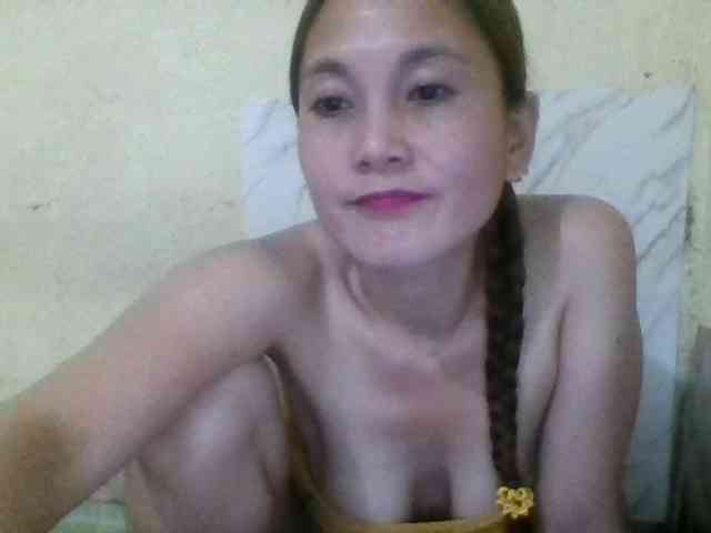 Stephanie215 Live Webcam on BongaCams