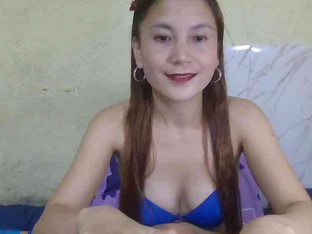 Stephanie215 webcam