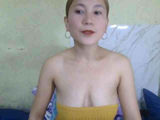 Stephanie215