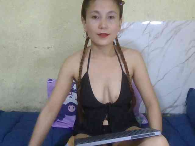 Stephanie215 webcam
