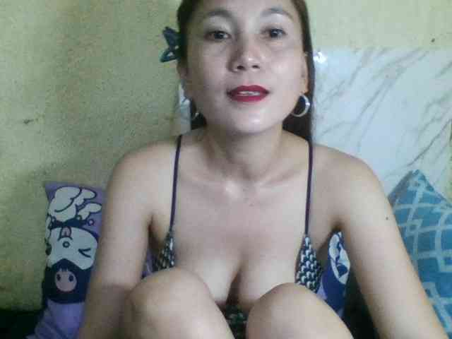 Stephanie215 webcam