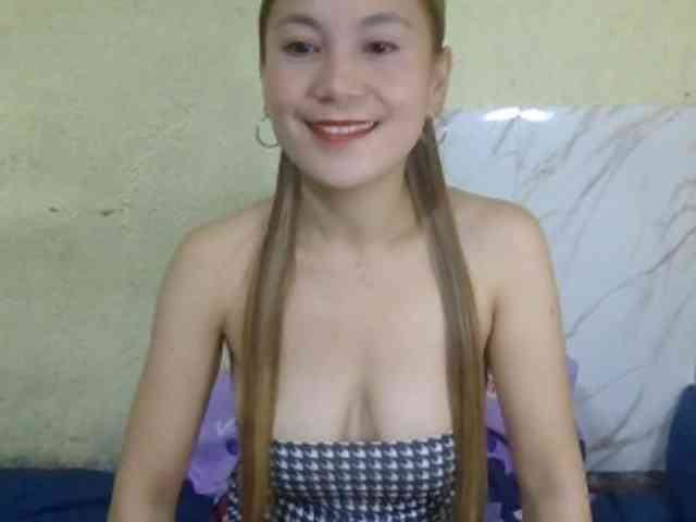 Stephanie215