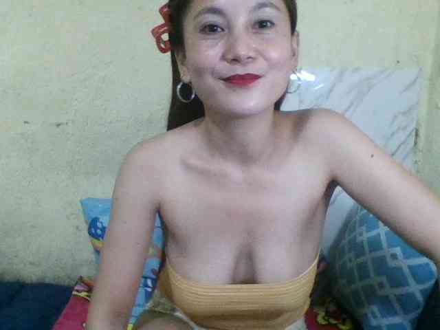 Stephanie215