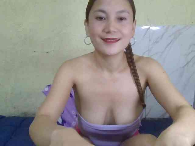 Stephanie215 webcam