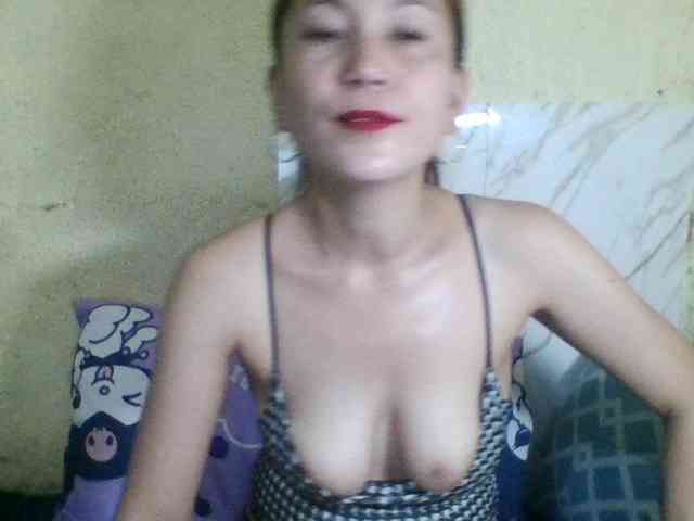 Stephanie215 webcam