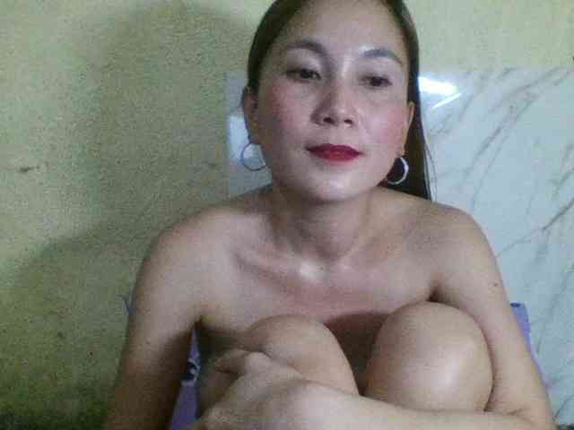 Stephanie215