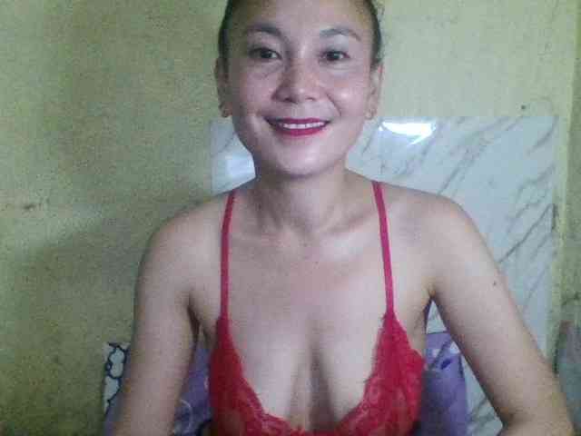Stephanie215
