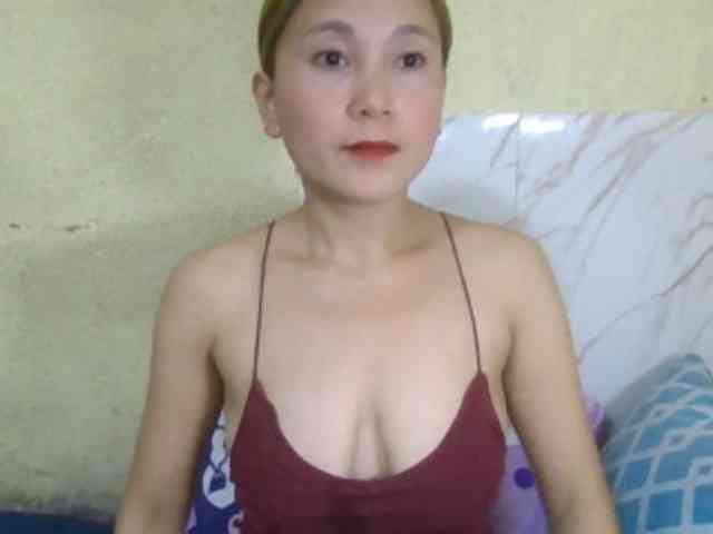 Stephanie215 webcam
