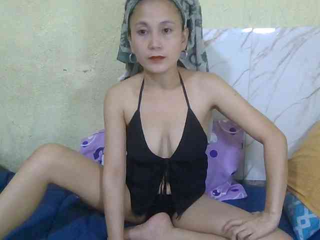 Stephanie215 webcam